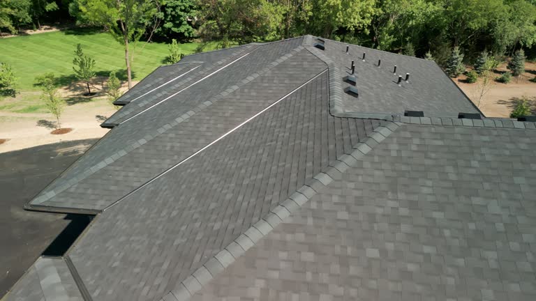 Fast & Reliable Emergency Roof Repairs in Clinton, WA